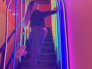 JanneLowry - Live porn &amp; sex cam - 18435854