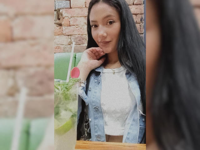 ElizabethRamirez - Live Sex Cam - 18436490