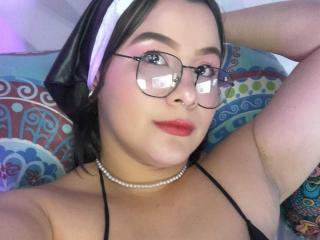 CassandraSexy - Live porn & sex cam - 18436690