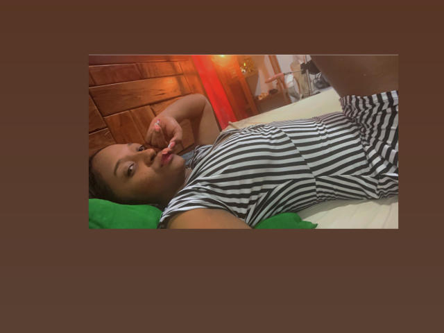 MelanyScoth - Live porn &amp; sex cam - 18439094