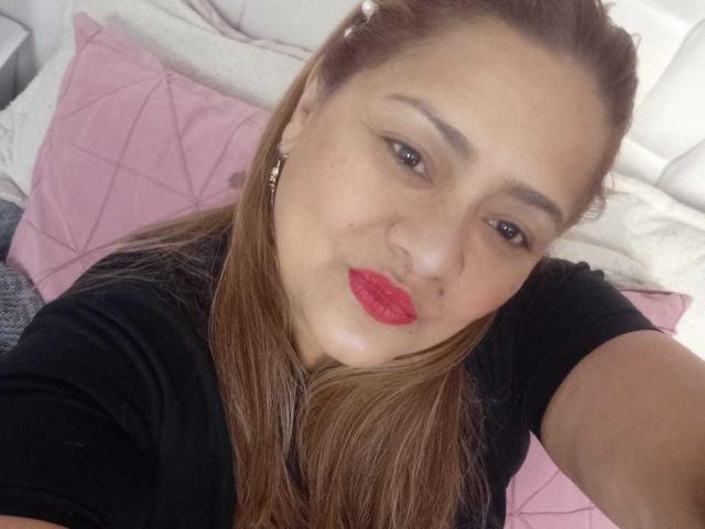 MonzeratBoyer - Live Sex Cam - 18444462
