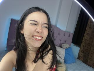 DeisyWest - Live porn &amp; sex cam - 18444986