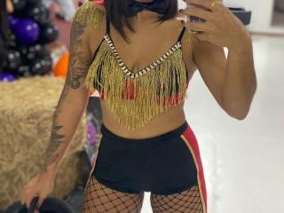 LeaMacarney - Live sex cam - 18447358