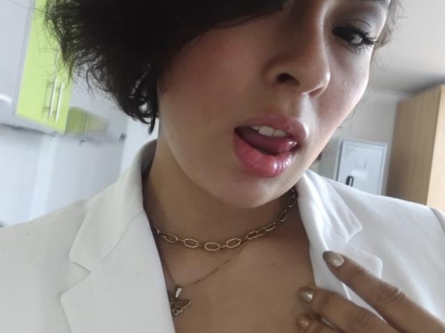 SophiiaDumont - Live porn &amp; sex cam - 18451154