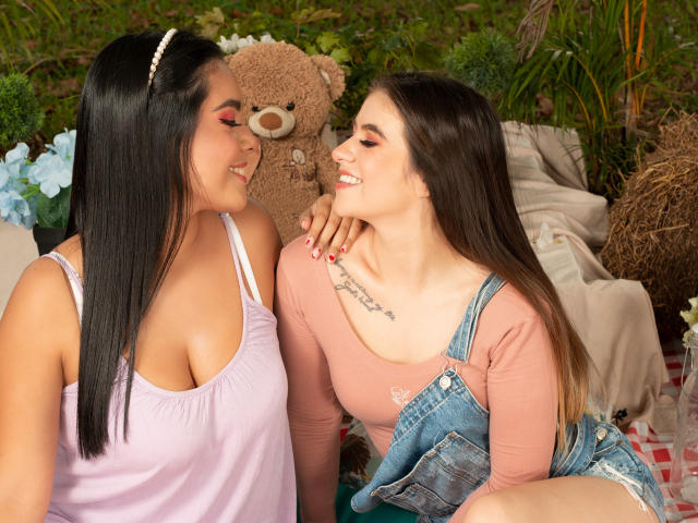 PaolaYKatty - Live porn &amp; sex cam - 18454682