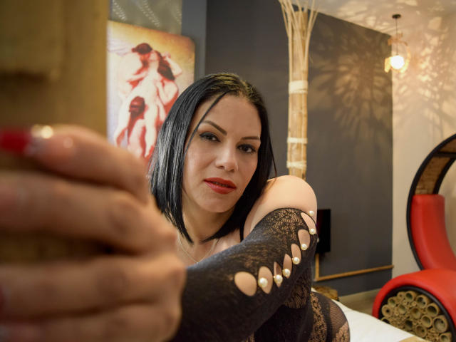 LizaRussell - Élő pornó és szexkamera - 18458866