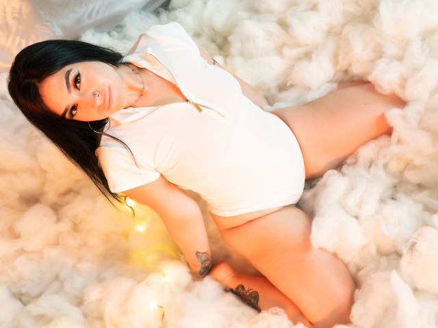 MollyBron - 라이브 포르노 &amp; 섹스 캠 - 18463150