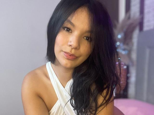 AlondraWm - Live sex cam - 18466406