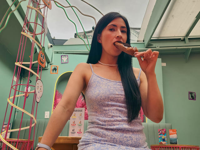 JainaRogers - Live porn &amp; sex cam - 18466822