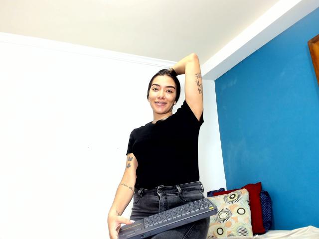 SharonKlart - Sexe cam en vivo - 18473330