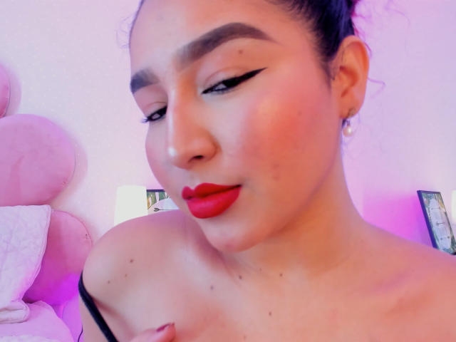 SaraSpanic - Live sex cam - 18478958