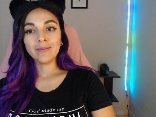 PrettyEllie - Live porn &amp; sex cam - 18482894