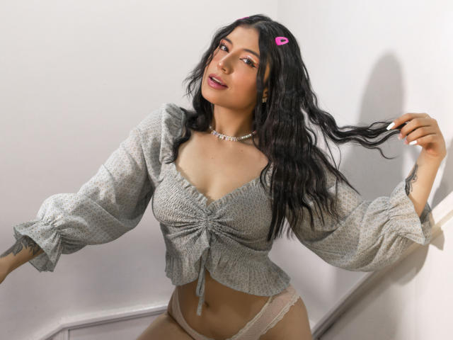 LorenDiaz - Live sex cam - 18490106