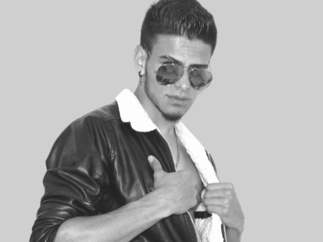 KevinMiller - Sexe cam en vivo - 18490194