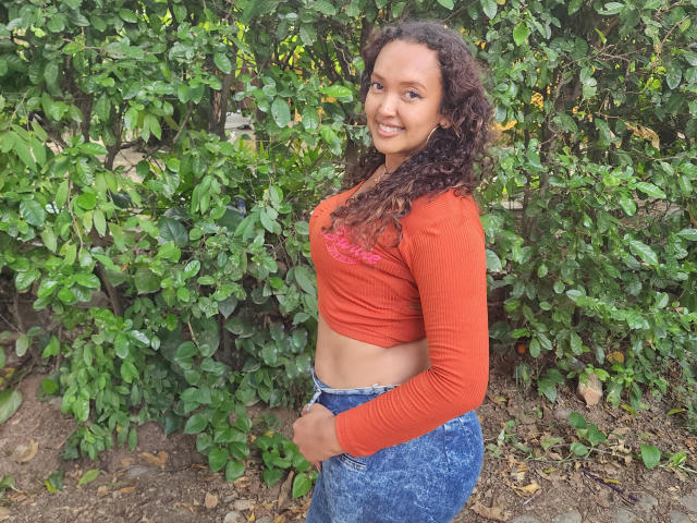 BetzabethMiller - Live sex cam - 18506822