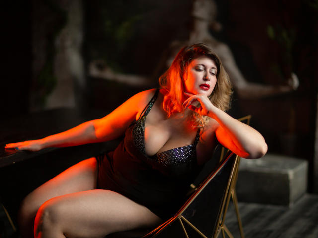 NicoleRise - Live Sex Cam - 18509758