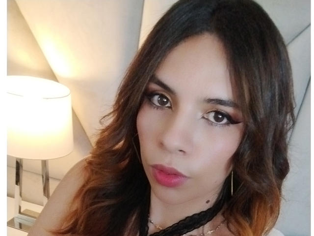 VioletaStone - Live porn &amp; sex cam - 18516282