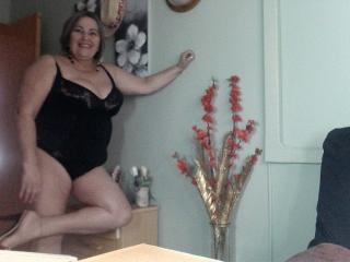 NastyLatinaMilf - Sexe cam en vivo - 18517542