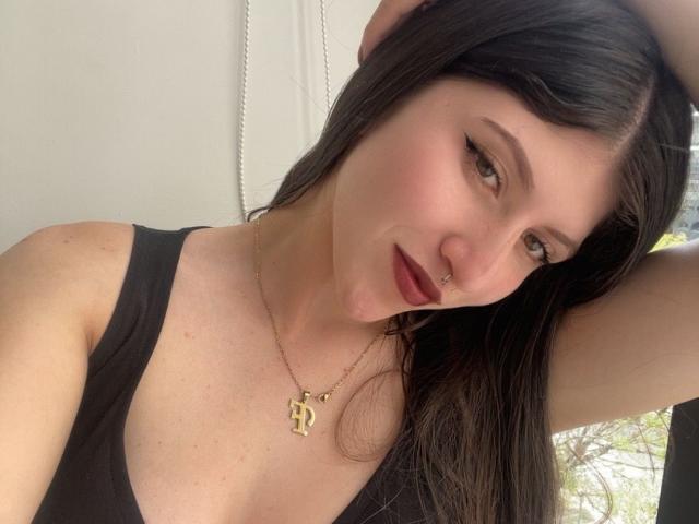 MelanySheldon - Live porn &amp; sex cam - 18518890