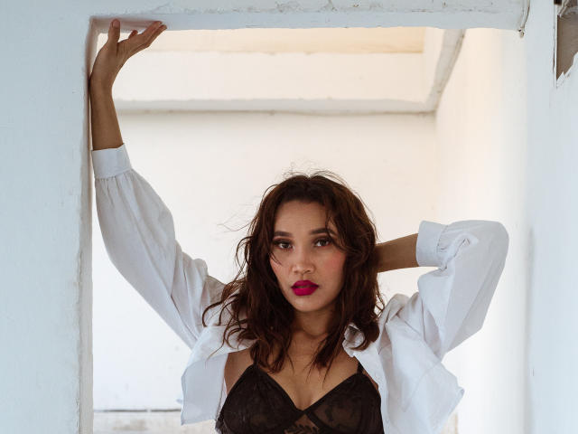 LuciaCortez - Live porn &amp; sex cam - 18522266