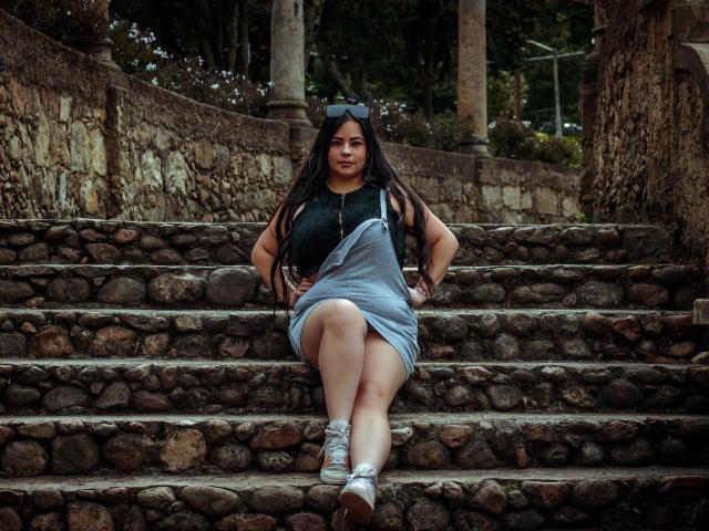 AshleyBiker - Live sex cam - 18527410