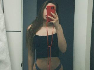 AlikaJeff - Live Sex Cam - 18529514