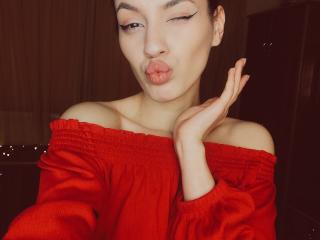 VievienneClemente - Live sex cam - 18536314