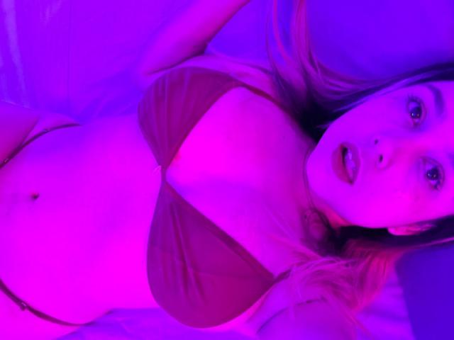 AmayaJhons - Live Sex Cam - 18555374