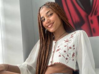 CinthiaWalker - Live sex cam - 18557014