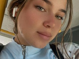 CelesteMitchell - Live sex cam - 18563042