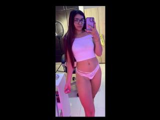 MelanyWolfy - Sexe cam en vivo - 18564946