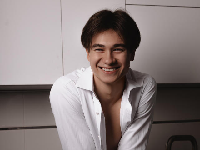 JamesParker - Live sex cam - 18566870