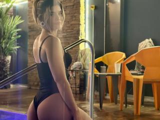 ScarlettZhen - сексуальная веб-камера в реальном времени - 18569110