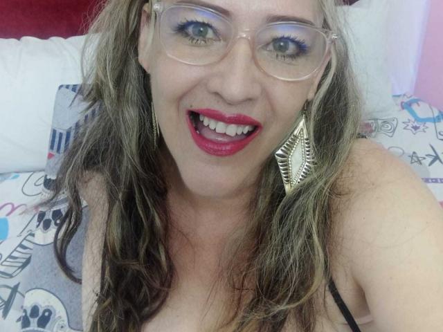 ViolettaJets - Sexe cam en vivo - 18572286