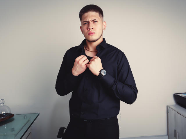 SebastiianMaxime - Live sex cam - 18576778