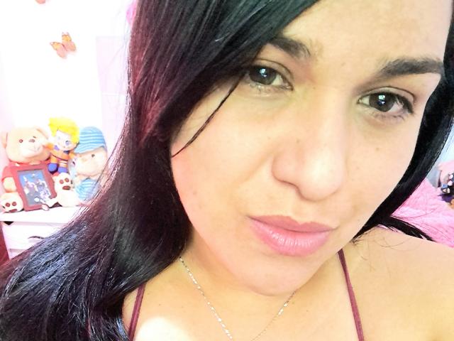 VivianaThomson - сексуальная веб-камера в реальном времени - 18577058