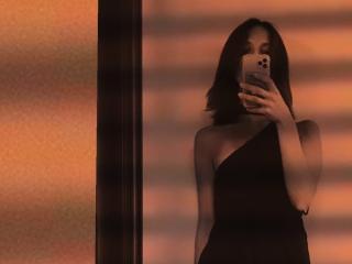 SecretAlice - Young women - 26 years old