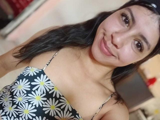 TaniaWills - Live porn &amp; sex cam - 18596358