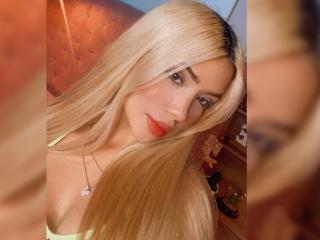 ChristieGarci - Live sexe cam - 18597114