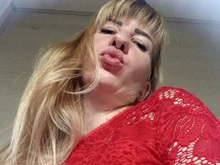 DanielaAdore - Sexe cam en vivo - 18597882
