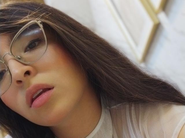 EvaMcAllister - Live Sex Cam - 18599458