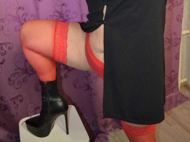 HelenaGloss - Live porn &amp; sex cam - 18602342