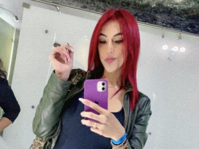 AlissaBrown - Live sex cam - 18603010