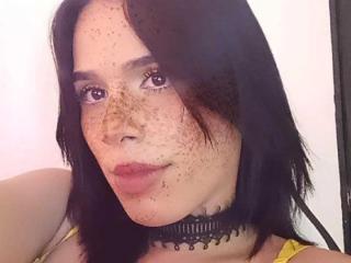 DollyQueen - Live sex cam - 18607410