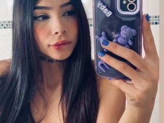 LeeKyliee - Live sex cam - 18611010