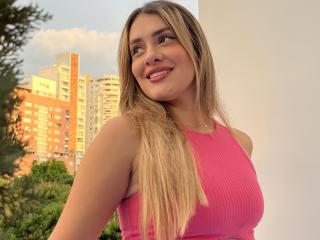MartinaRojas - Live sex cam - 18612822