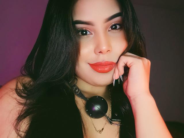 EvaxRose - Live sex cam - 18628850