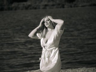 MariaNeuriman - Live sex cam - 18635834
