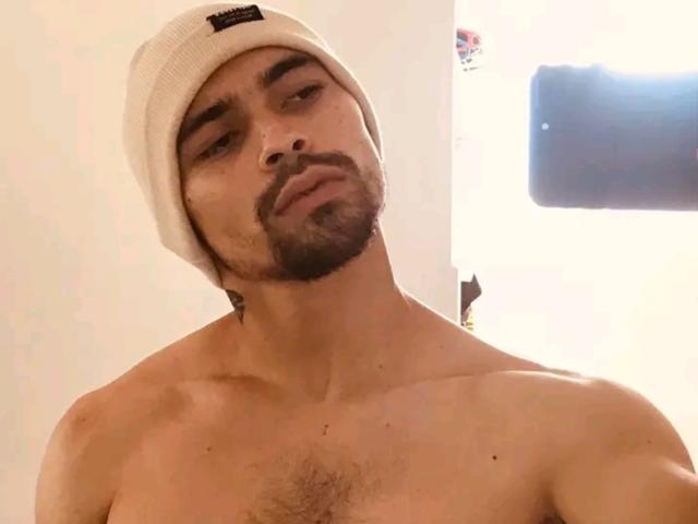 CamiloAndreus - Sexe cam en vivo - 18640754