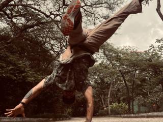 CamiloAndreus - Live sex cam - 18640798